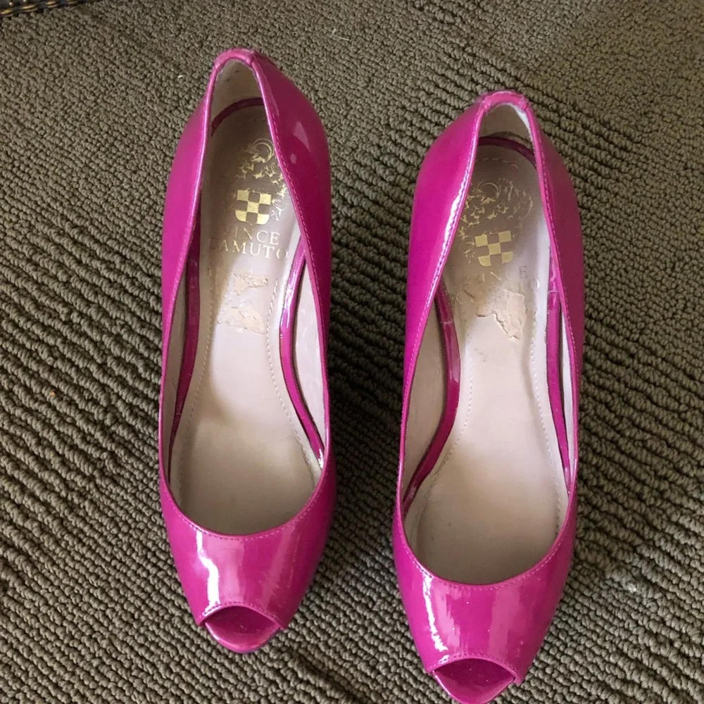 Vince Camuto pink wedge - Picture 1 of 7